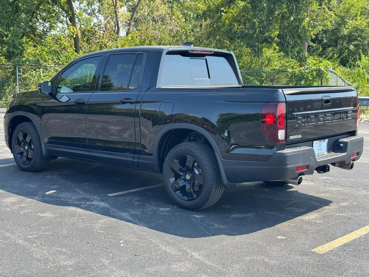 Honda Ridgeline Vehicle Full-screen Gallery Image 07