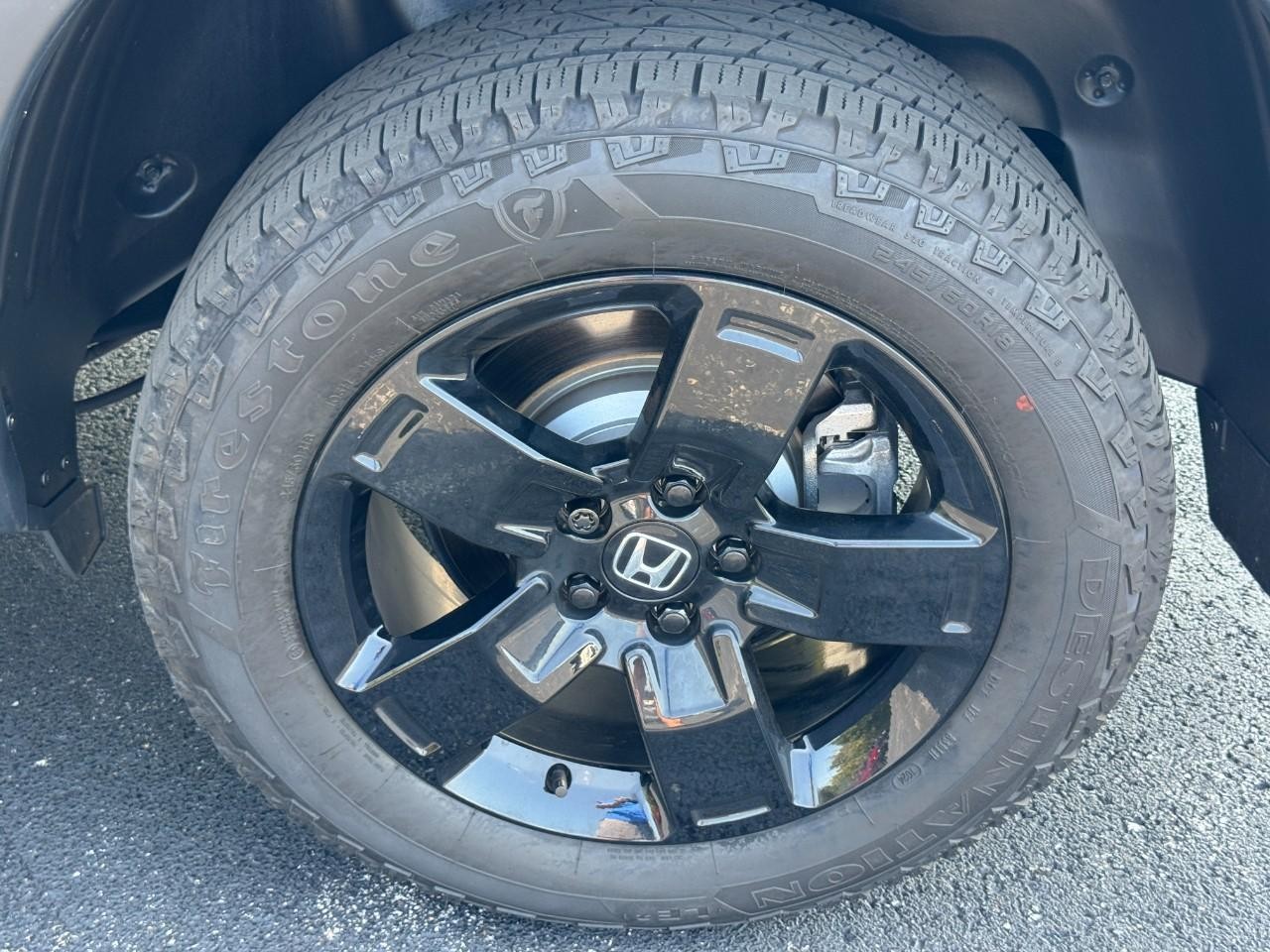 Honda Ridgeline Vehicle Full-screen Gallery Image 09