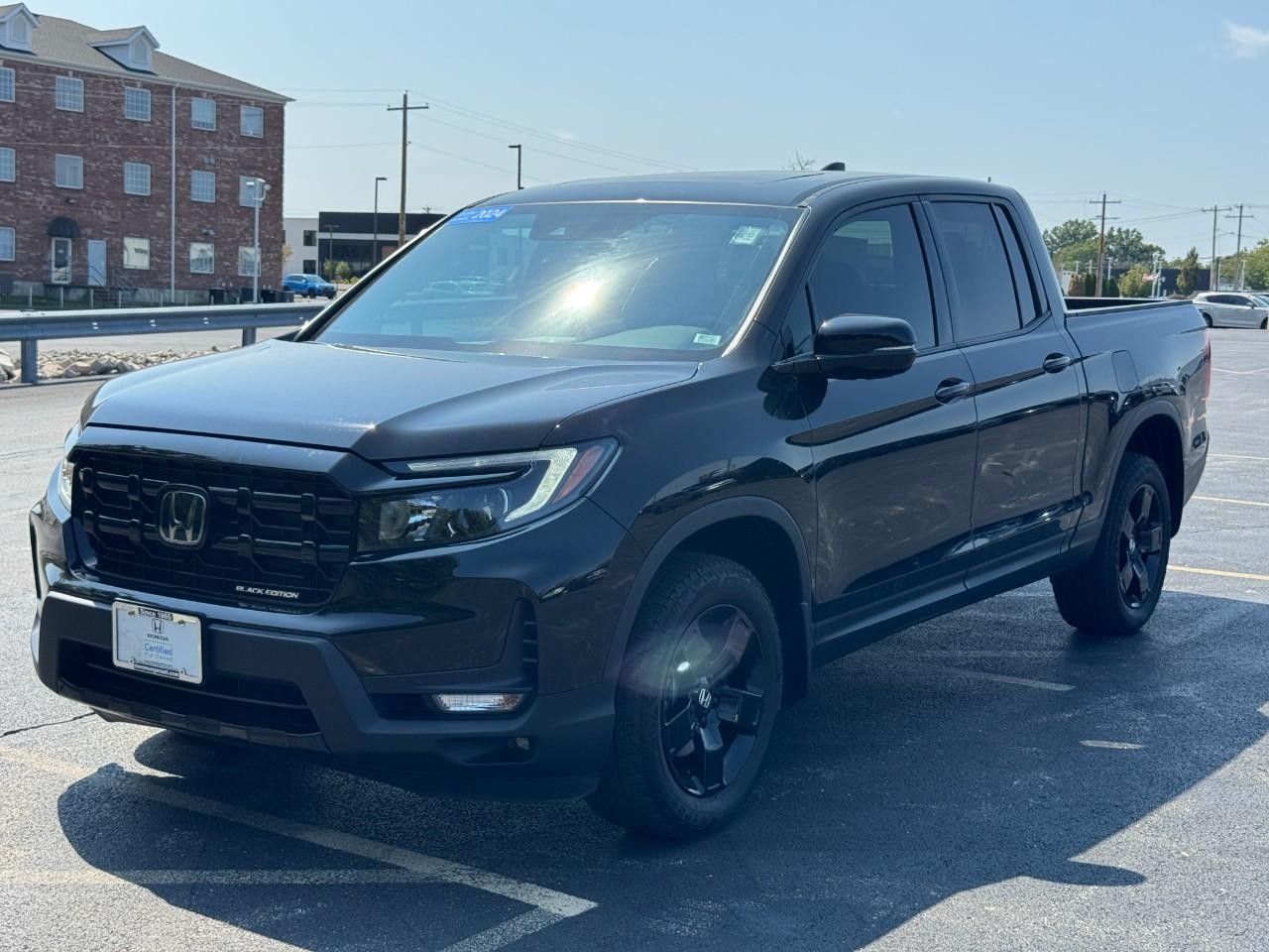 Honda Ridgeline Vehicle Full-screen Gallery Image 10