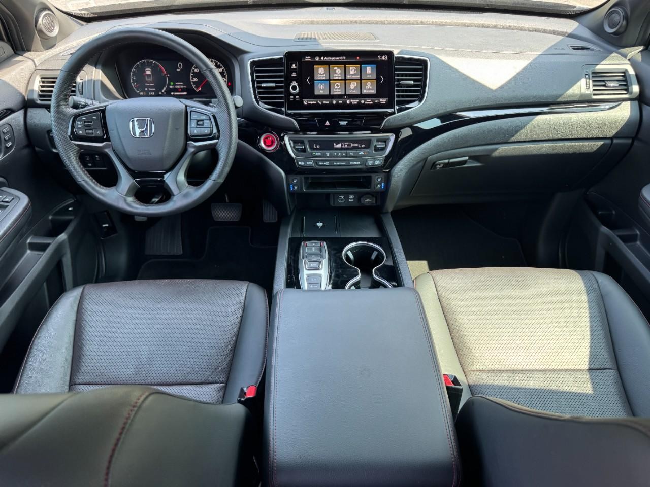 Honda Ridgeline Vehicle Full-screen Gallery Image 14