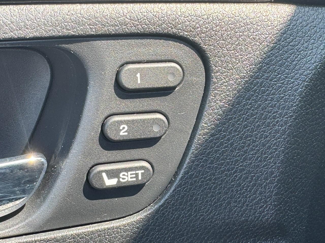 Honda Ridgeline Vehicle Full-screen Gallery Image 21