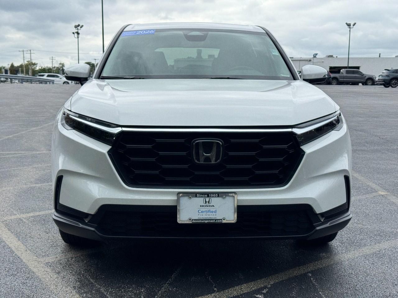 Honda CR-V Vehicle Full-screen Gallery Image 10