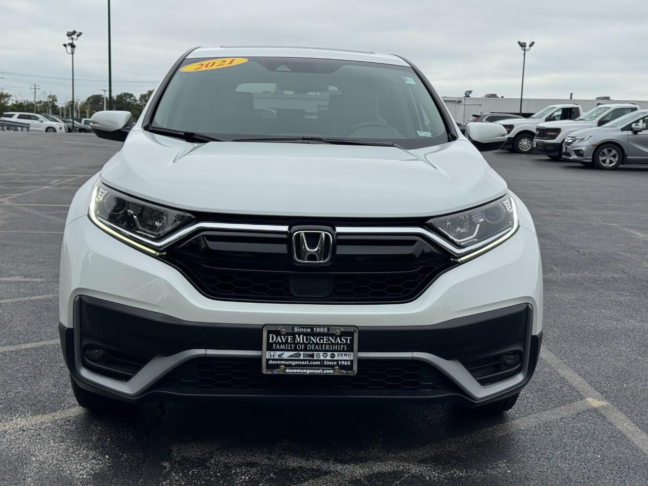 Honda CR-V Vehicle Full-screen Gallery Image 10