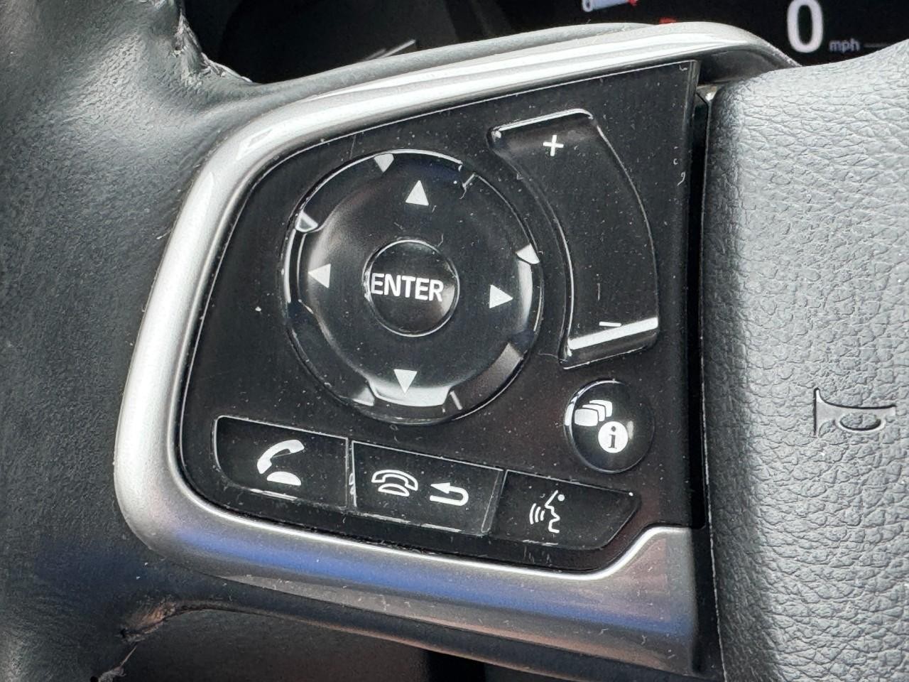 Honda CR-V Vehicle Full-screen Gallery Image 20