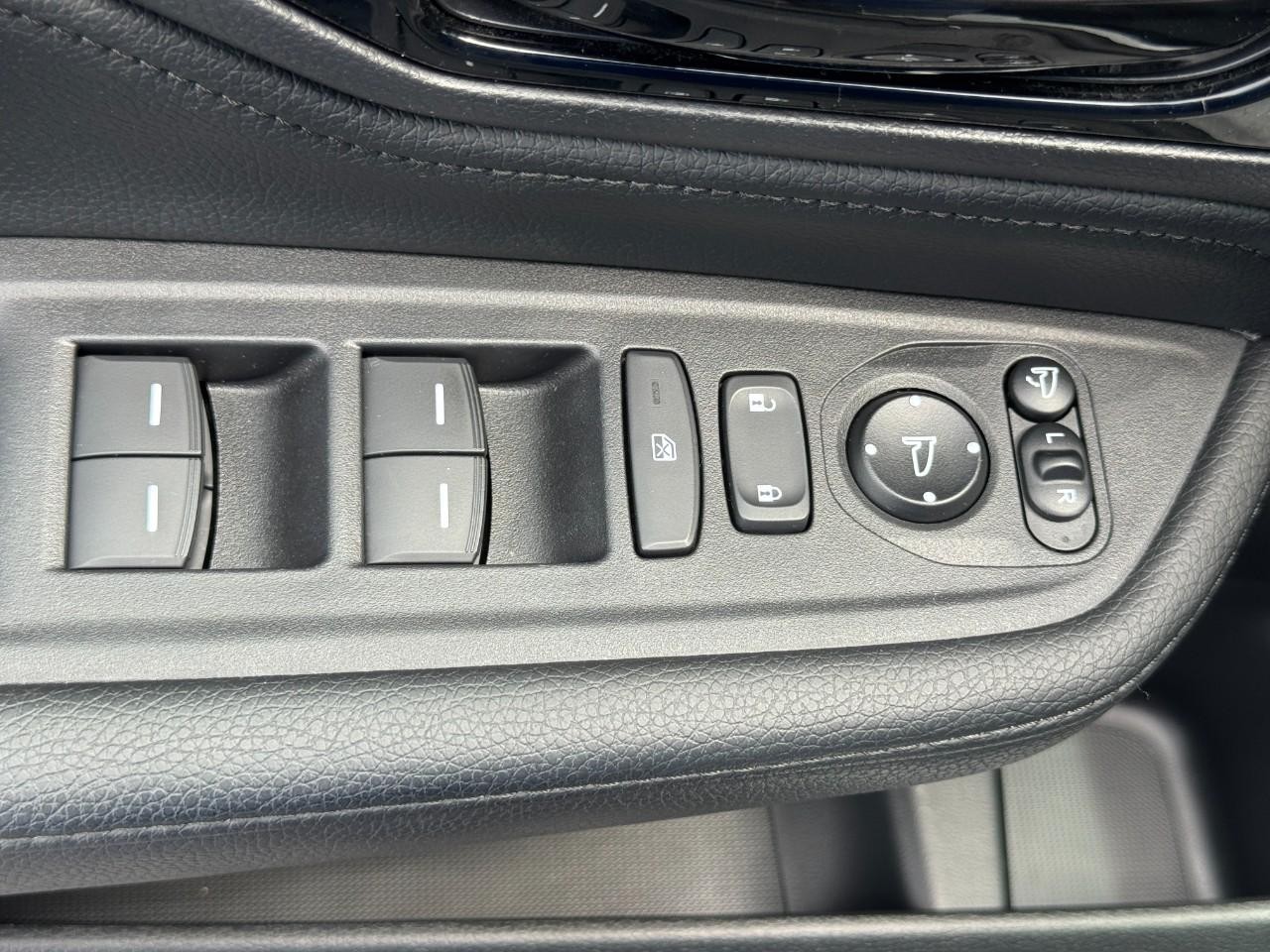 Honda Odyssey Vehicle Full-screen Gallery Image 19