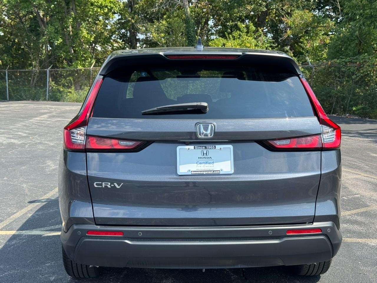 Honda CR-V Vehicle Full-screen Gallery Image 06