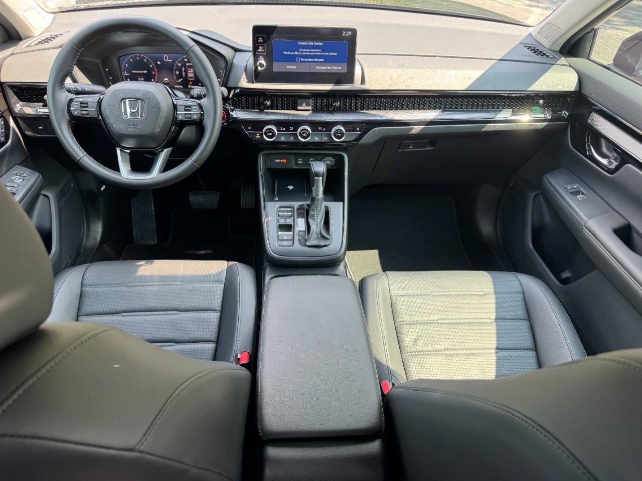 Honda CR-V Vehicle Full-screen Gallery Image 13