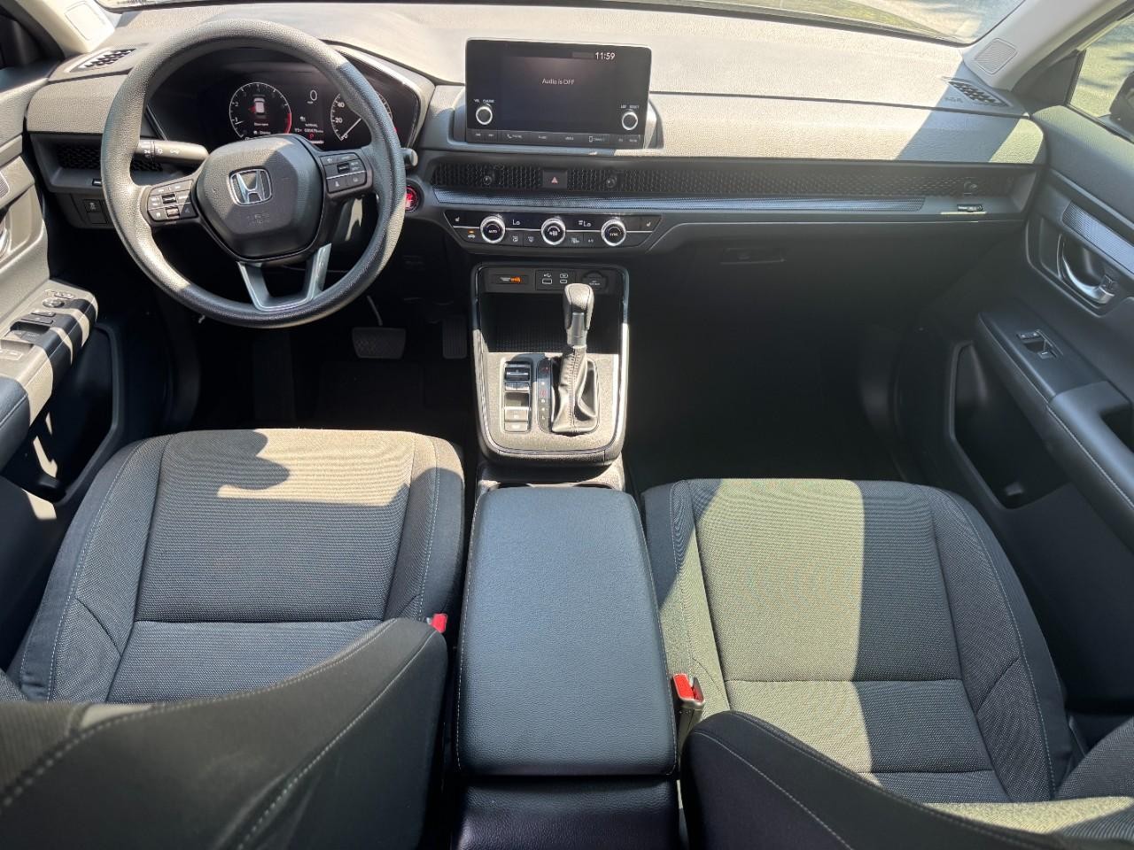 Honda CR-V Vehicle Full-screen Gallery Image 11