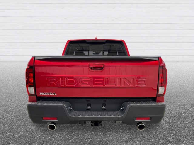 Honda Ridgeline Vehicle Full-screen Gallery Image 05