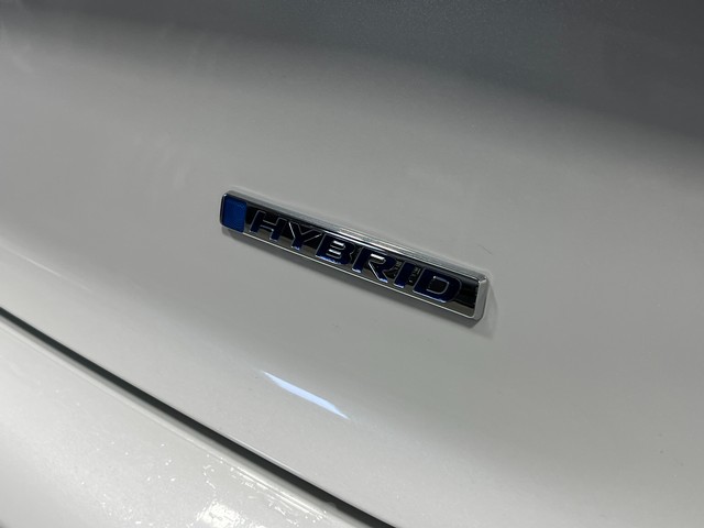 Honda Accord Hybrid Vehicle Full-screen Gallery Image 06
