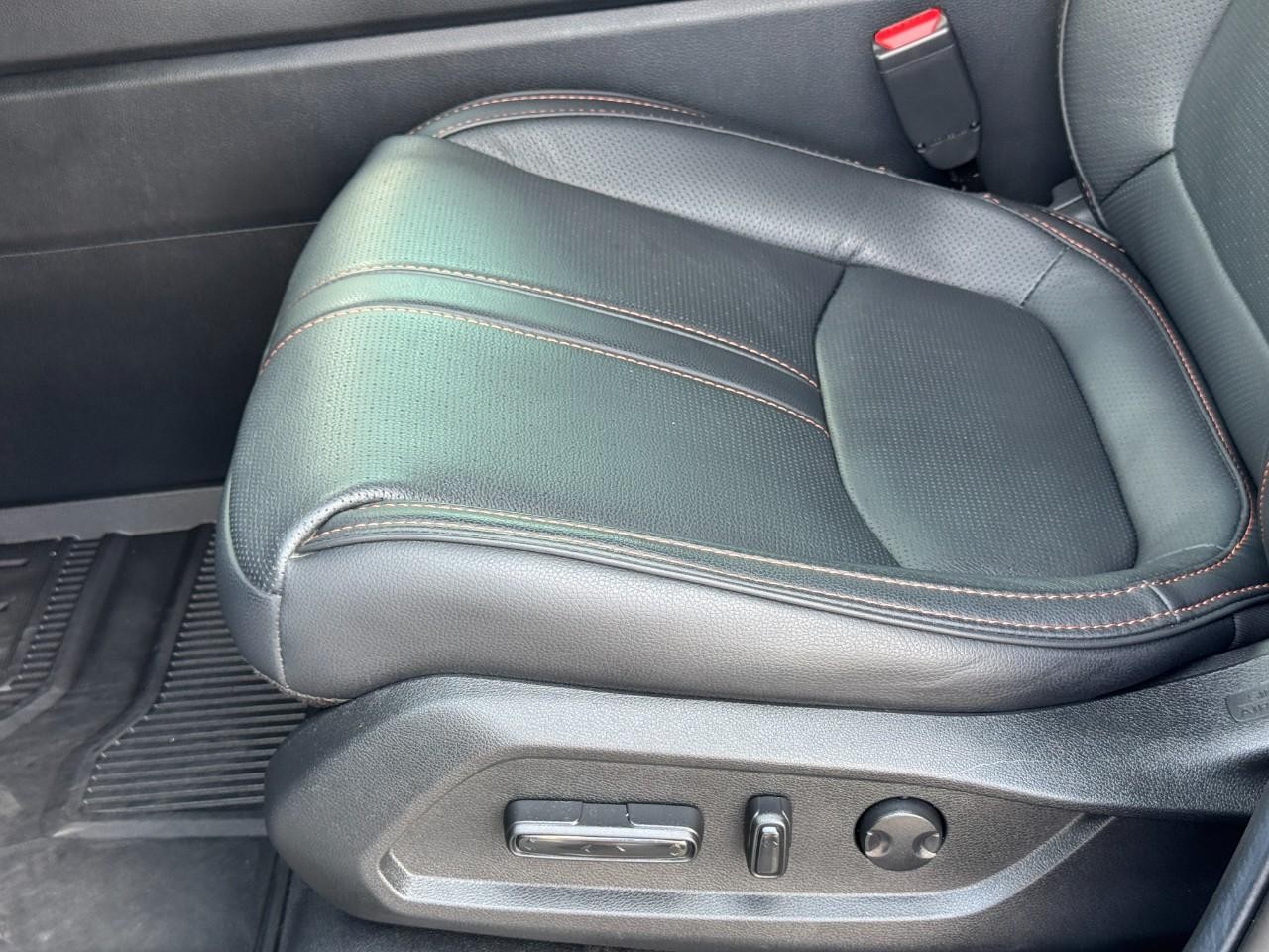 Honda Passport Vehicle Full-screen Gallery Image 19