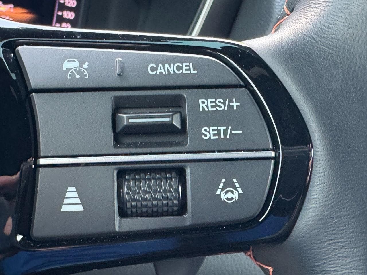 Honda Passport Vehicle Full-screen Gallery Image 23