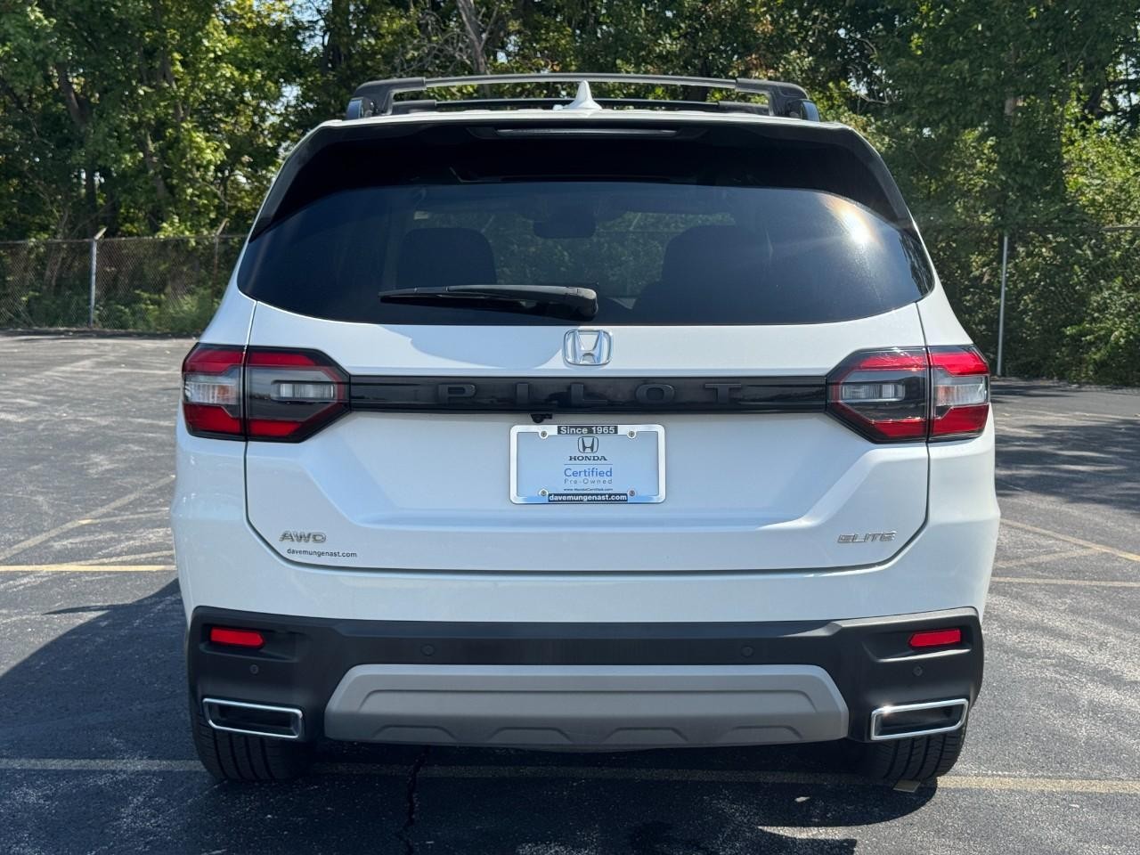 Honda Pilot Vehicle Full-screen Gallery Image 07