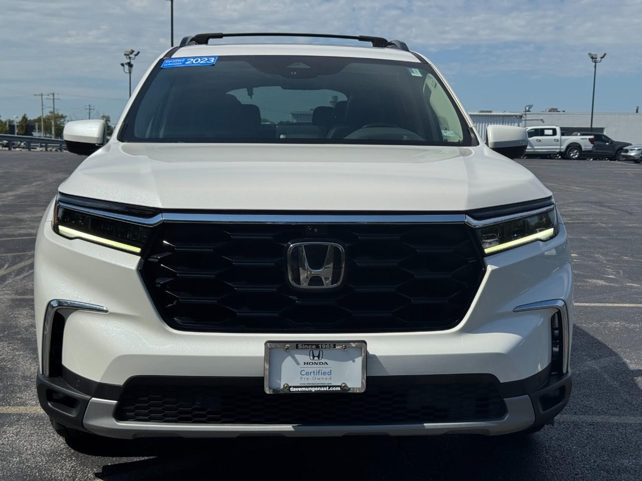 Honda Pilot Vehicle Full-screen Gallery Image 11