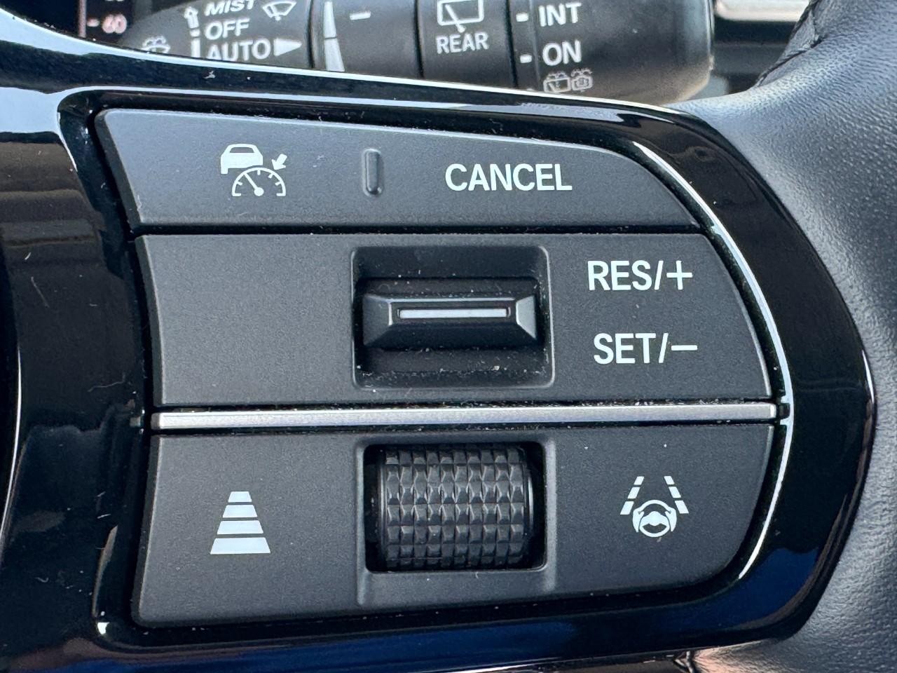 Honda Pilot Vehicle Full-screen Gallery Image 24