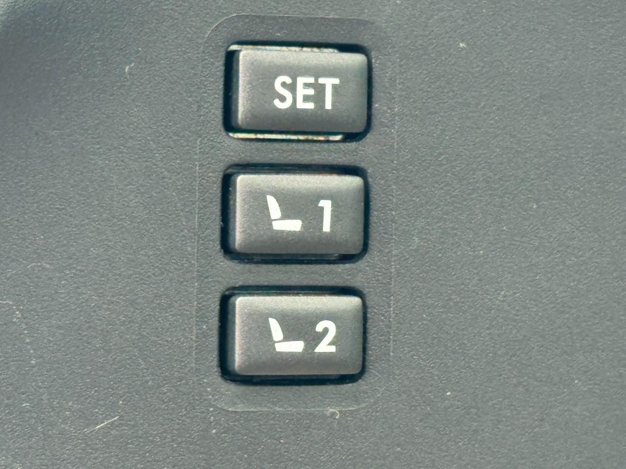 Subaru Ascent Vehicle Full-screen Gallery Image 23