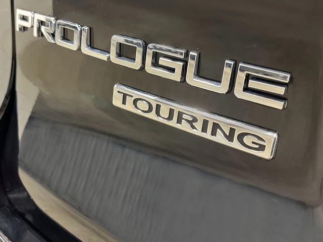 Honda Prologue Vehicle Full-screen Gallery Image 07