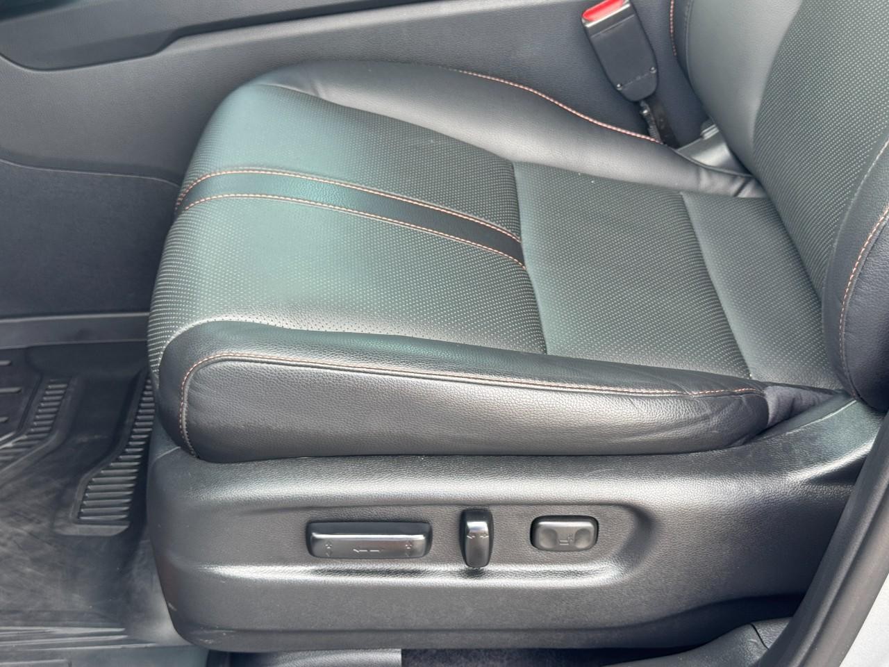 Honda Ridgeline Vehicle Full-screen Gallery Image 18