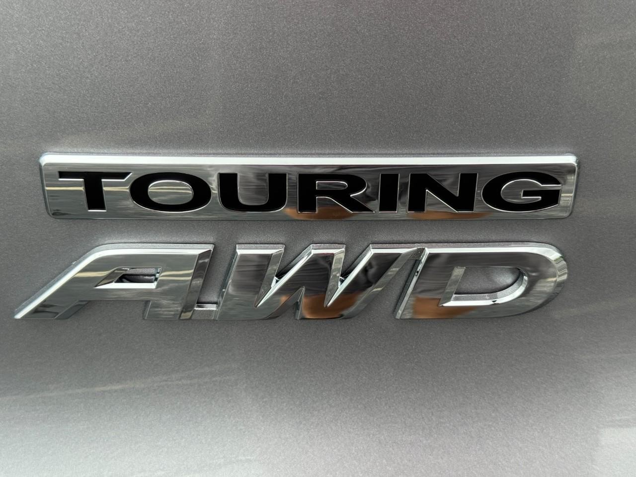 Honda Pilot Vehicle Full-screen Gallery Image 05
