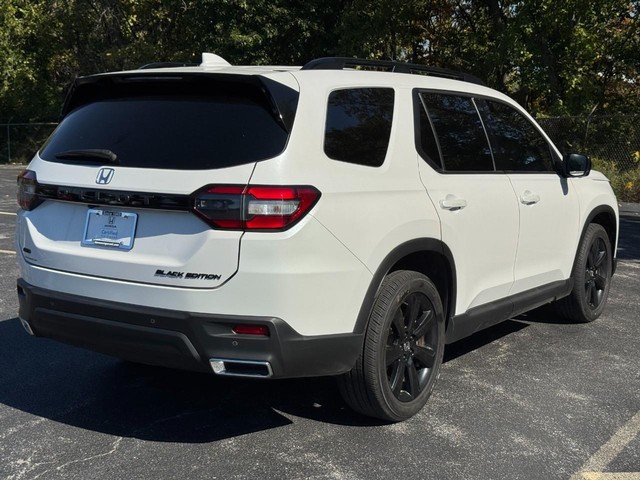 Honda Pilot Vehicle Full-screen Gallery Image 04