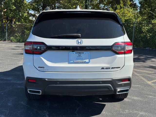 Honda Pilot Vehicle Full-screen Gallery Image 07