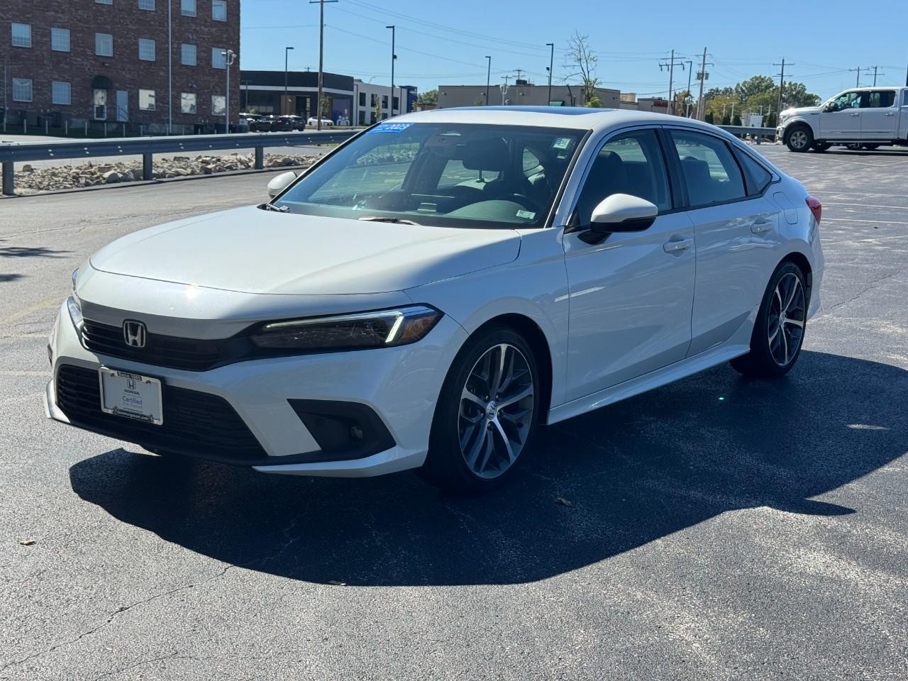 Honda Civic Sedan Vehicle Full-screen Gallery Image 10