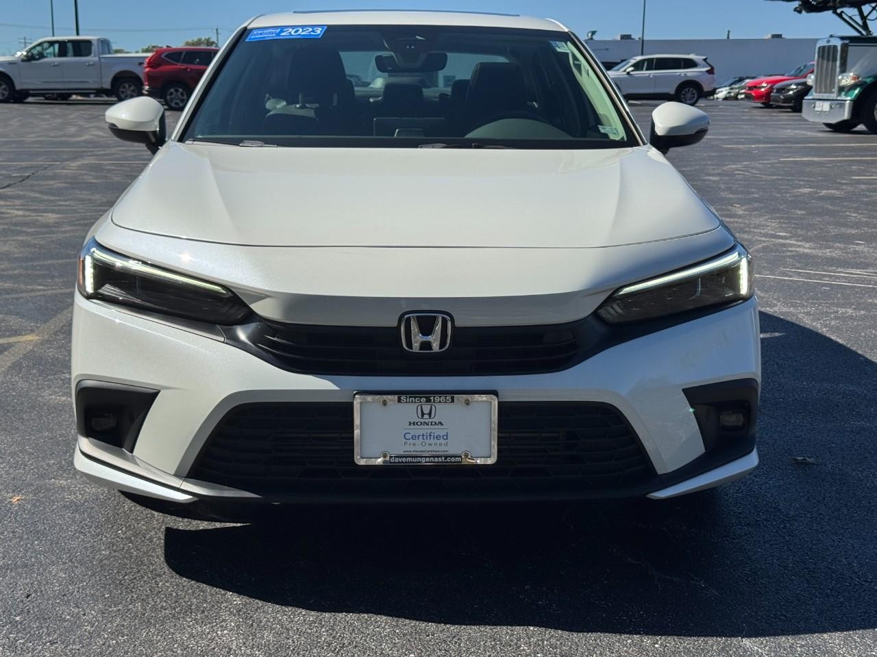 Honda Civic Sedan Vehicle Full-screen Gallery Image 11