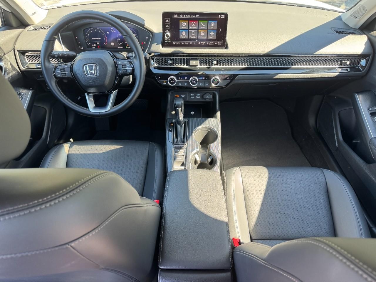 Honda Civic Sedan Vehicle Full-screen Gallery Image 13