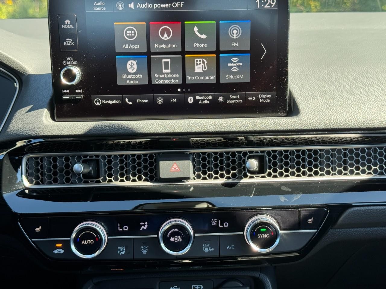 Honda Civic Sedan Vehicle Full-screen Gallery Image 15