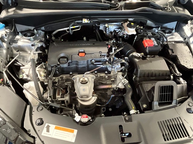 Honda HR-V Vehicle Full-screen Gallery Image 12