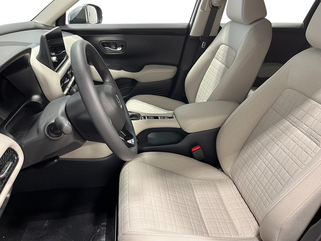 Honda HR-V Vehicle Full-screen Gallery Image 13