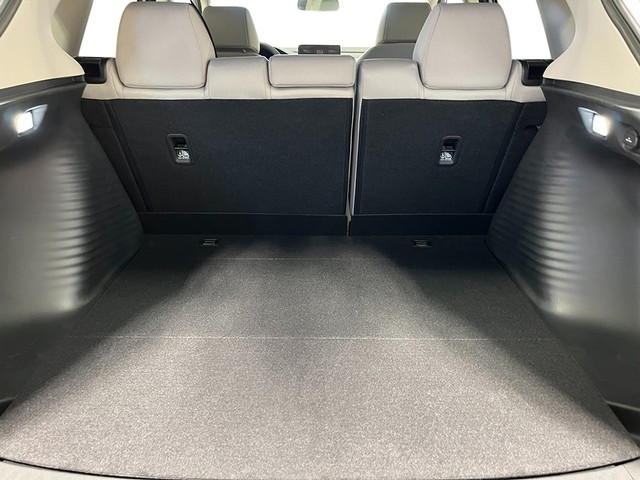 Honda HR-V Vehicle Full-screen Gallery Image 23