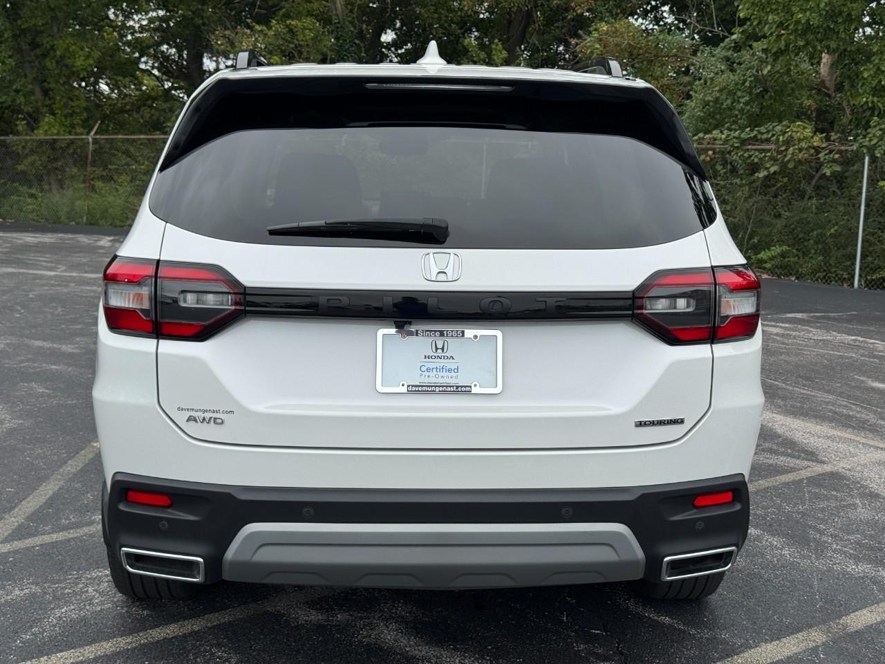 Honda Pilot Vehicle Full-screen Gallery Image 06