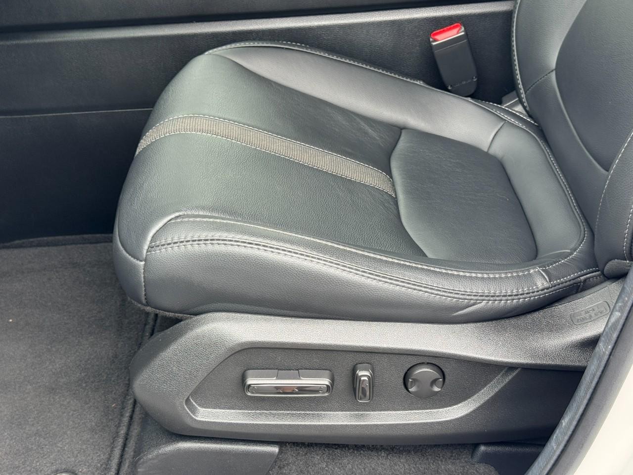 Honda Pilot Vehicle Full-screen Gallery Image 20