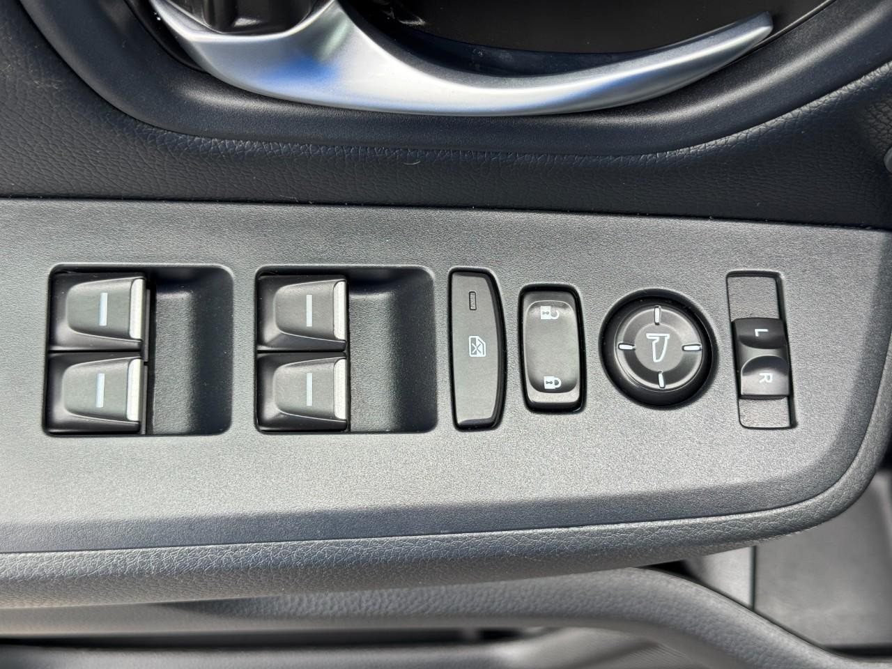 Honda Pilot Vehicle Full-screen Gallery Image 21