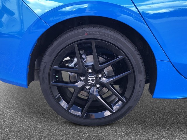 Honda Civic Hatchback Hybrid Vehicle Full-screen Gallery Image 08