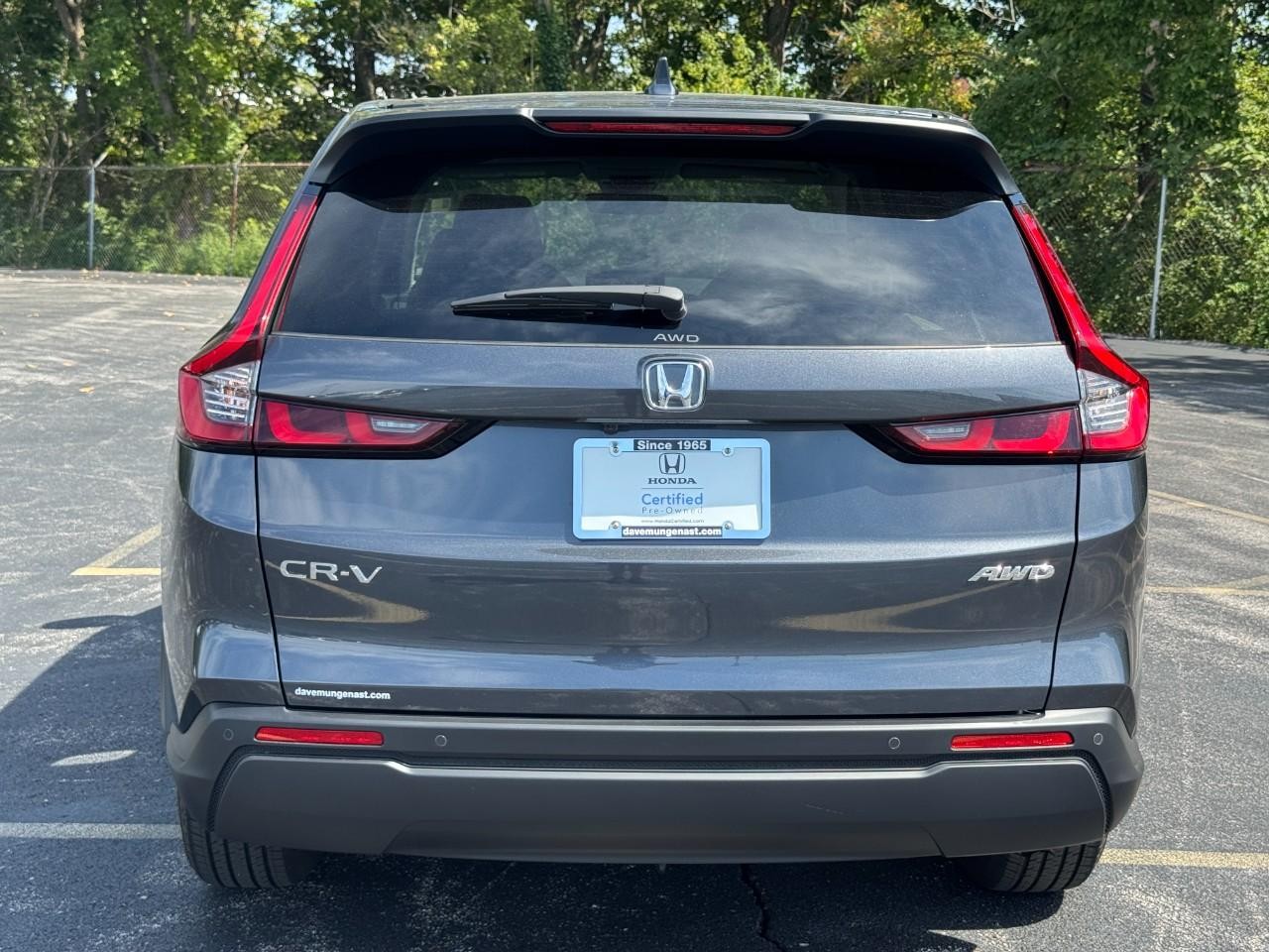 Honda CR-V Vehicle Full-screen Gallery Image 07