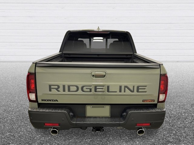 Honda Ridgeline Vehicle Full-screen Gallery Image 04