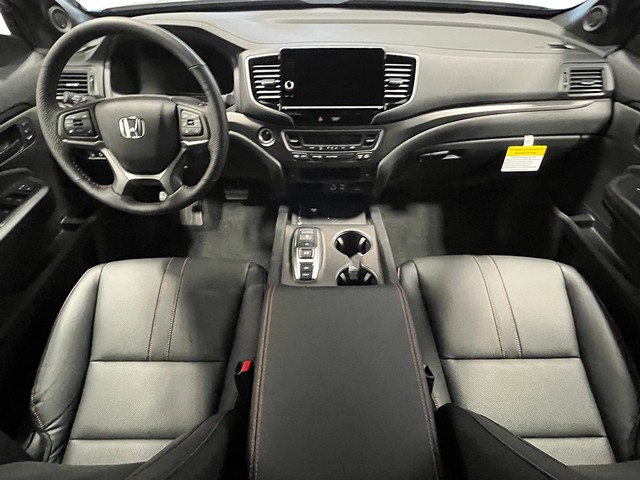 Honda Ridgeline Vehicle Full-screen Gallery Image 13
