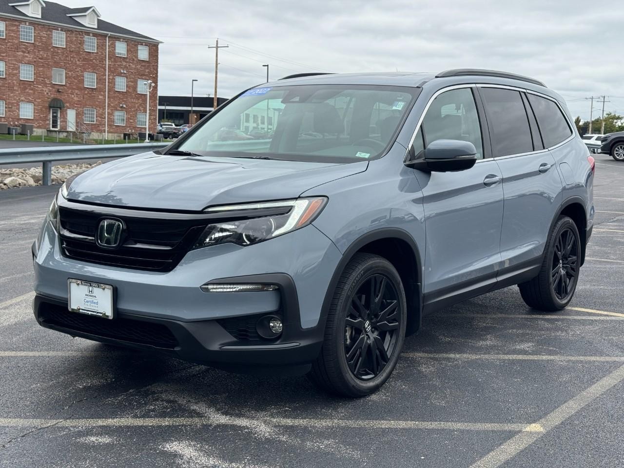 Honda Pilot Vehicle Full-screen Gallery Image 10