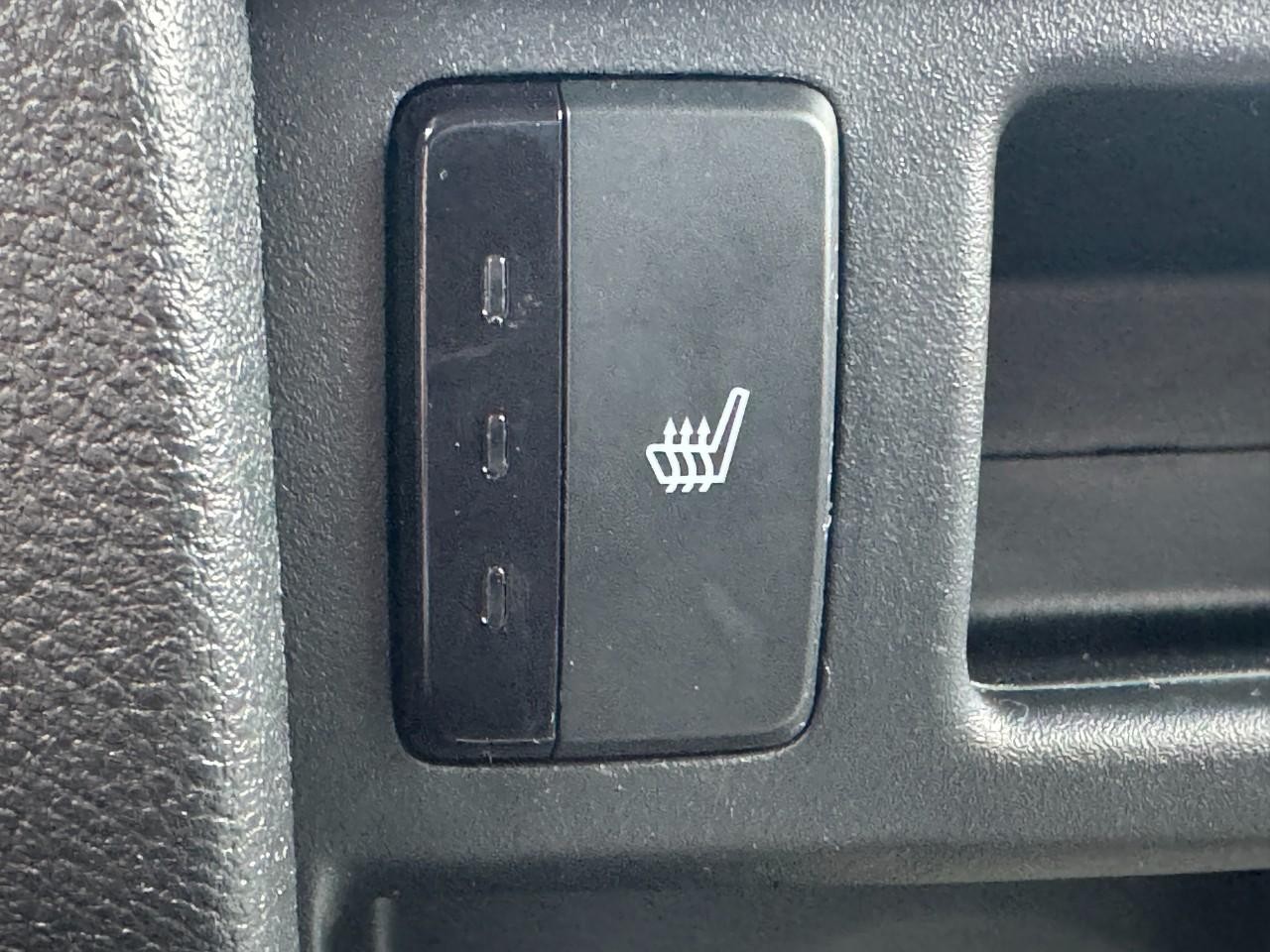 Honda Pilot Vehicle Full-screen Gallery Image 24