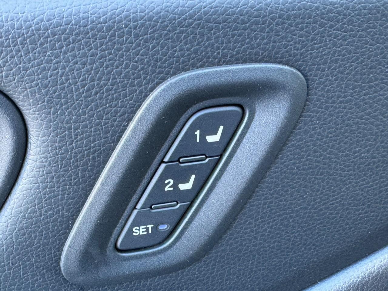 Honda Pilot Vehicle Full-screen Gallery Image 22