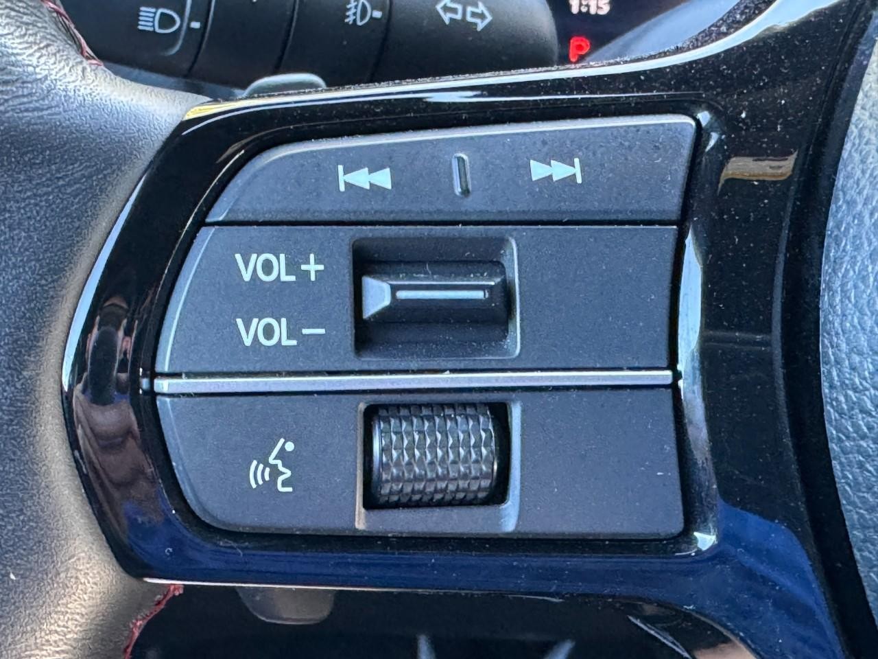Honda Pilot Vehicle Full-screen Gallery Image 23