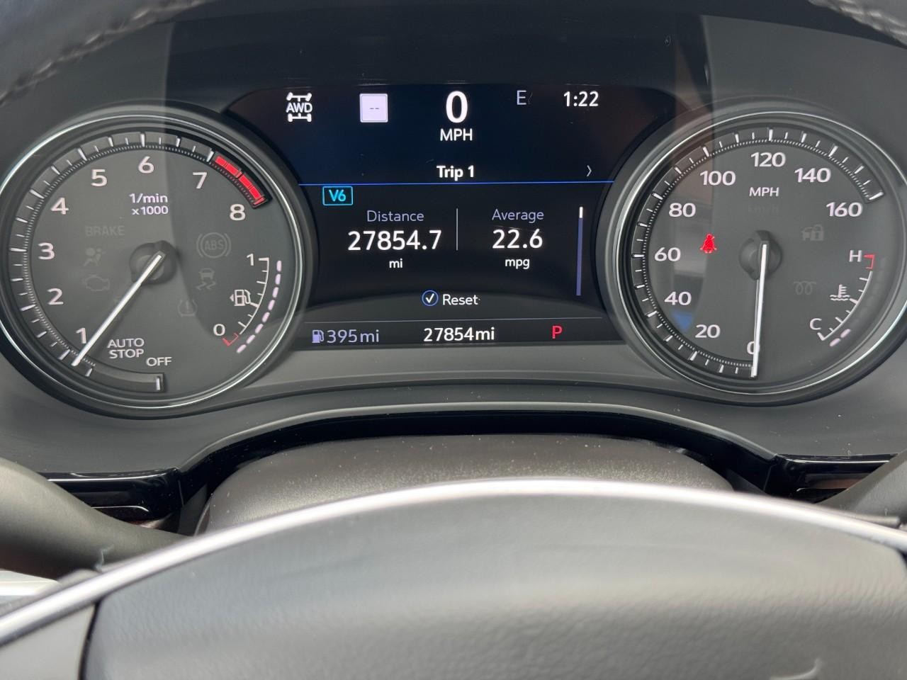Cadillac XT5 Vehicle Full-screen Gallery Image 21