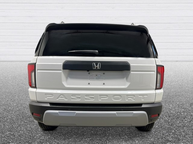 Honda Passport Vehicle Full-screen Gallery Image 05