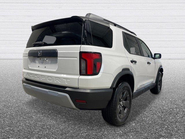 Honda Passport Vehicle Full-screen Gallery Image 06