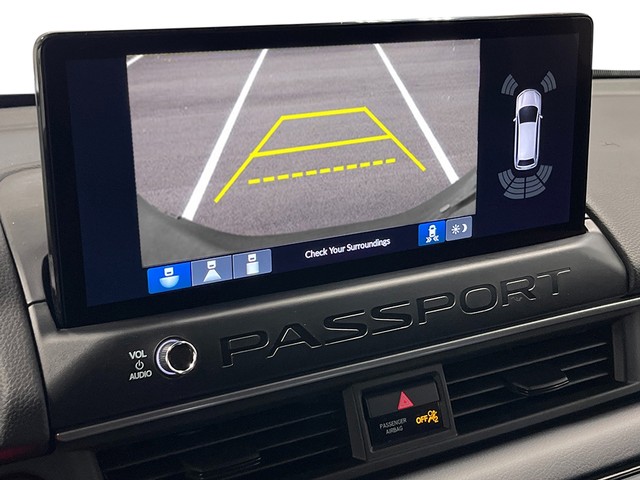 Honda Passport Vehicle Full-screen Gallery Image 21