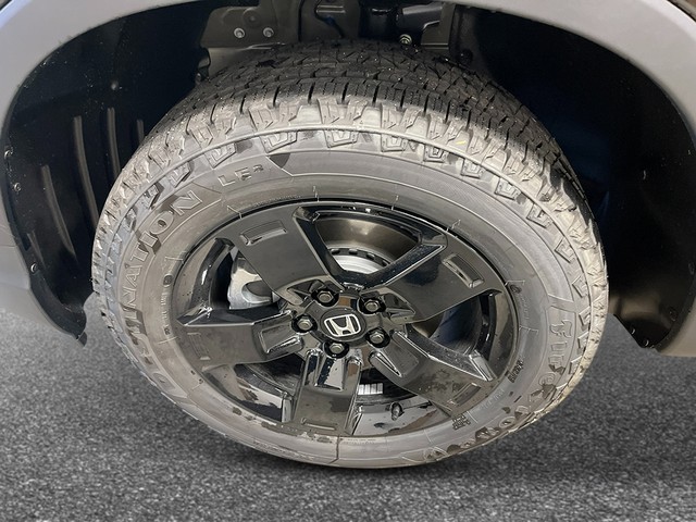 Honda Ridgeline Vehicle Full-screen Gallery Image 14