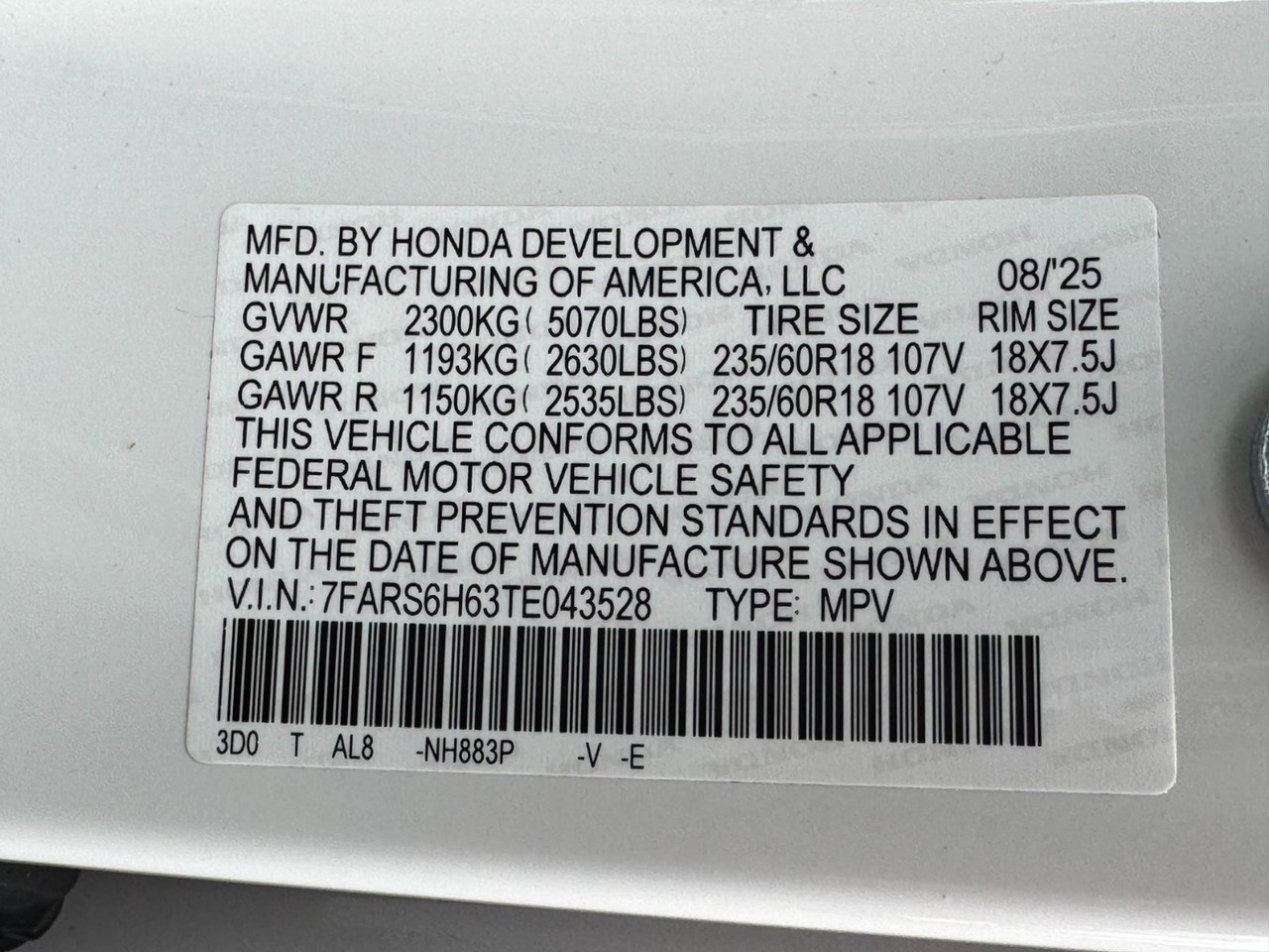 Honda CR-V Hybrid Vehicle Full-screen Gallery Image 26