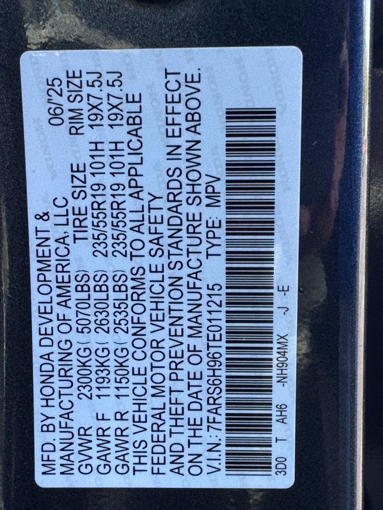 Honda CR-V Hybrid Vehicle Full-screen Gallery Image 26